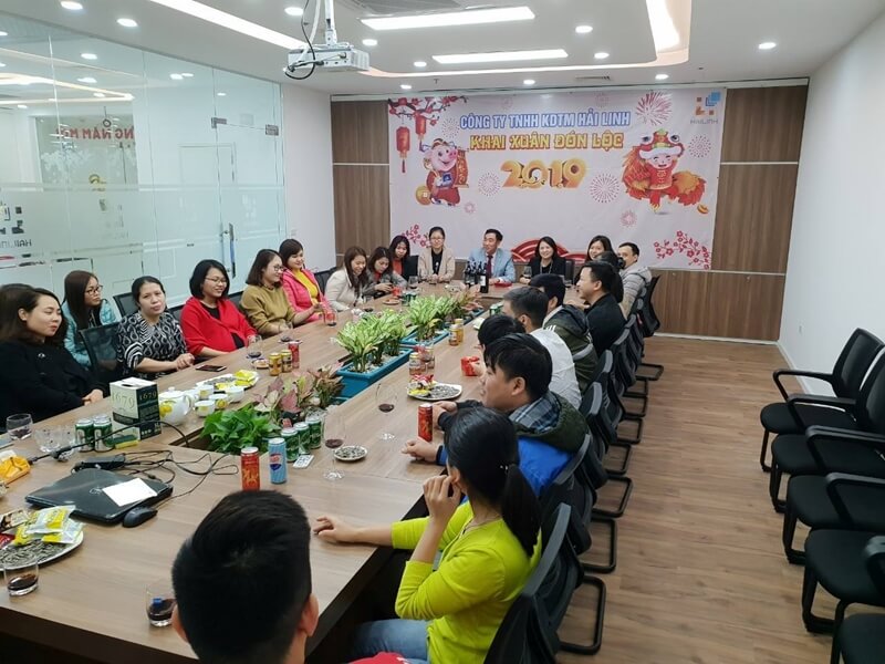 Tưng bừng không khí khai xuân đón lộc 2019 tại Công ty Hải Linh