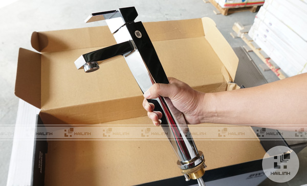 Cận cảnh vòi chậu Viglacera VG126 voi-chau-viglacera-vg126-can-canh