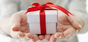 Chồng “tâm lý” tặng vợ quà “ siêu độc” ngày 8/3