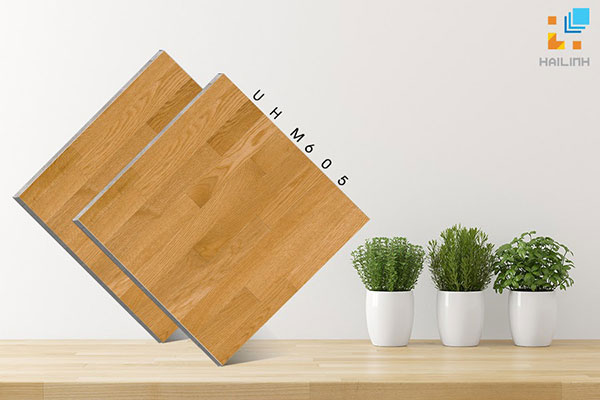 gach-lat-nen-nha-bep