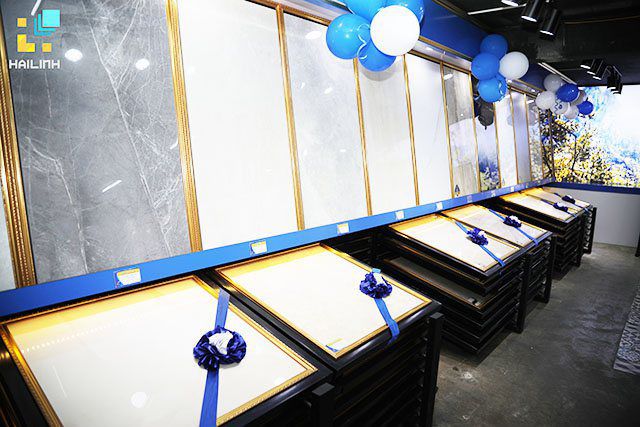 showroom-gac-op-lat-viglacera-tai-ha-noi