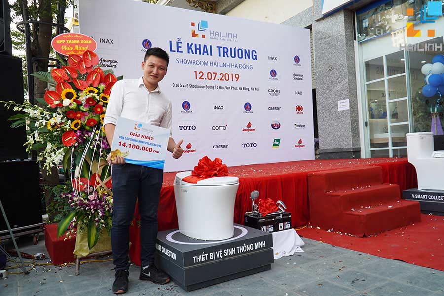 khách hàng may mắn trúng giải nhất chương trình bốc thăm