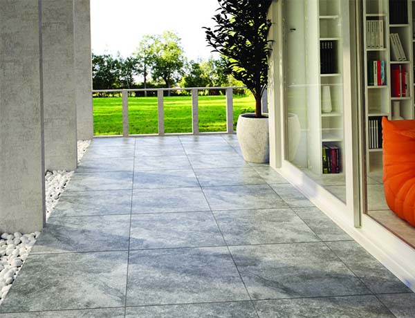 Gạch granite phổ biến ở nhiều khu vực thi công