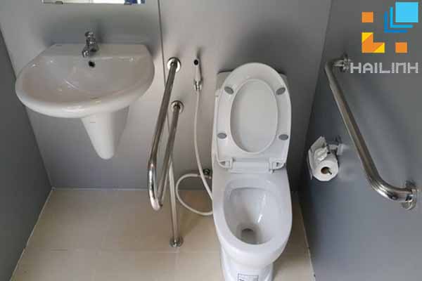 Mẫu nhà vệ sinh đơn giản, tiết kiệm tối đa chi phí