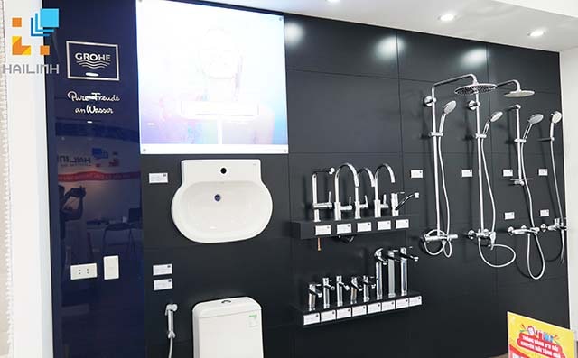 Khu vực trưng bày sản phẩm Grohe tại Showroom Hải Linh Hà Đông