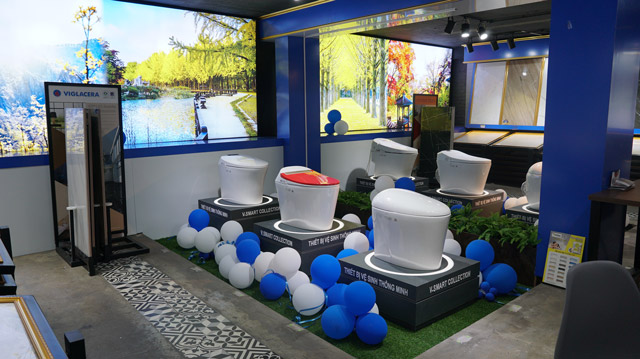 cp-nen-mua-bon-cau-thong-minh-viglacera