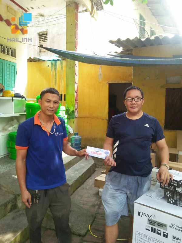 tang-qua-khach-hang-3