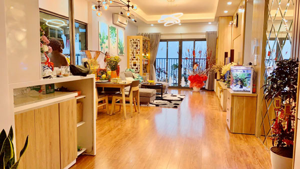 trang-tri-phong-khach-don-gian-11