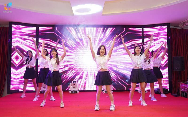 Lễ kỷ niệm 15 năm thành lập công ty TNHH kinh doanh thương mại Hải Linh