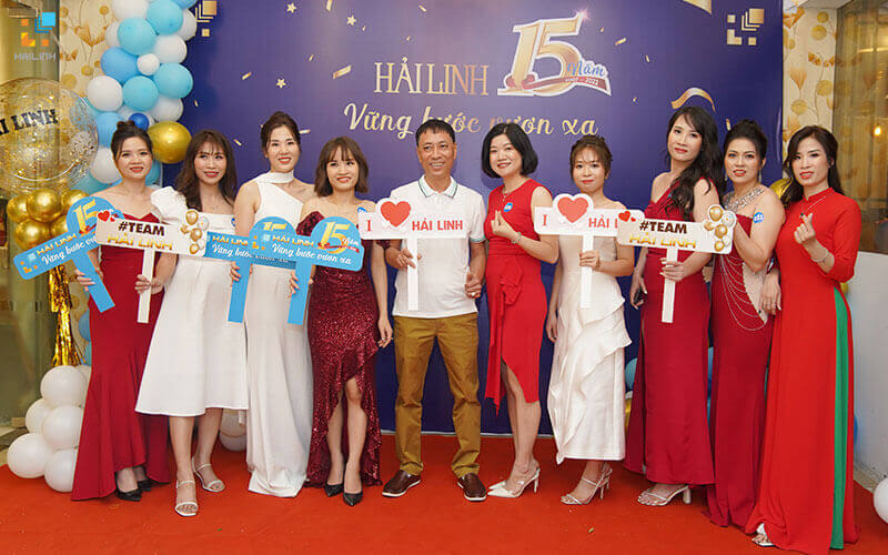 Lễ kỷ niệm 15 năm thành lập công ty TNHH kinh doanh thương mại Hải Linh